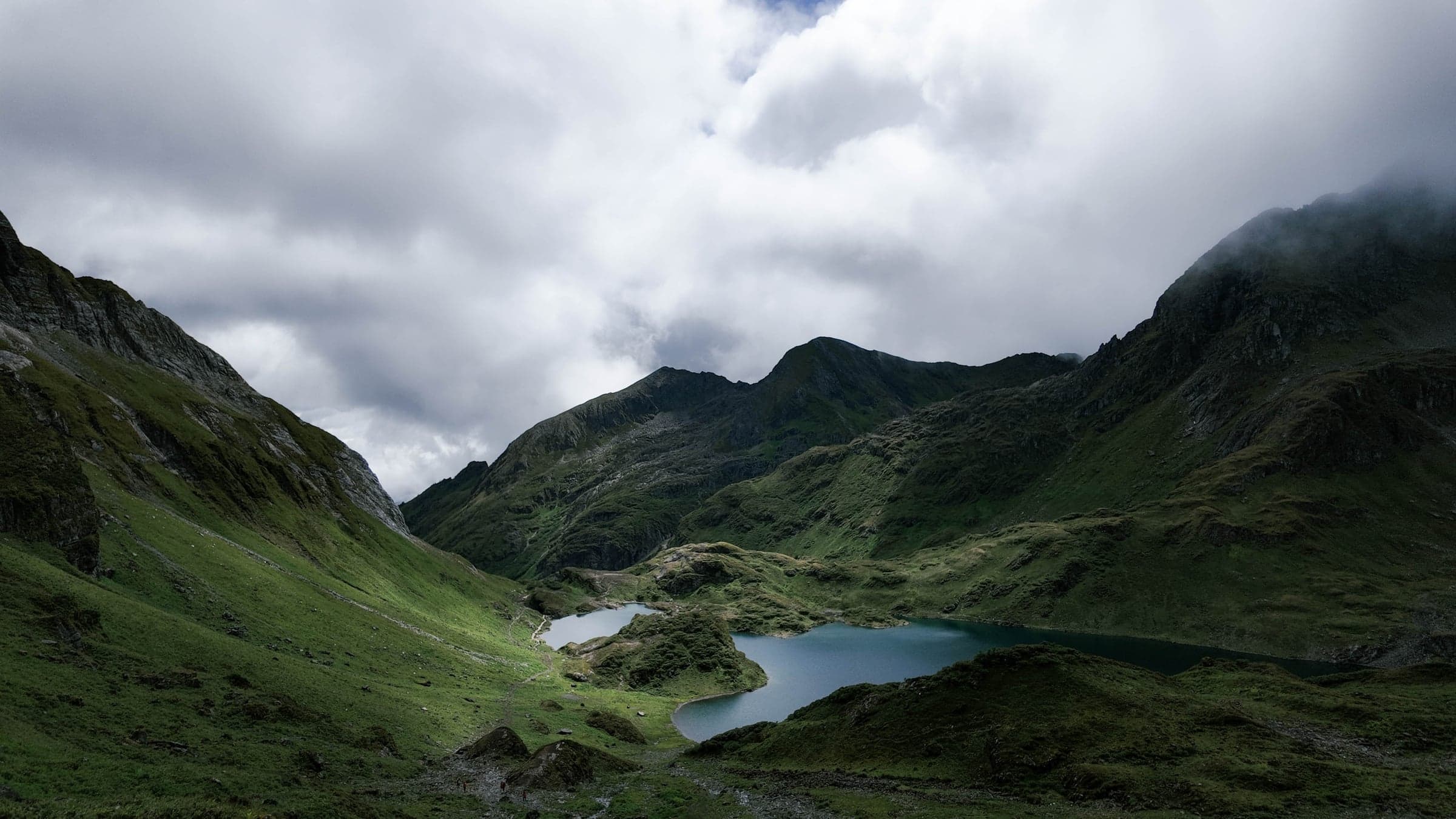 Hiking in Nanjiluo